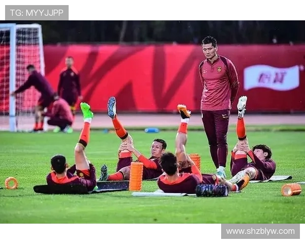 邵佳一执教国足前景堪忧其个人履历与执教能力全面解析